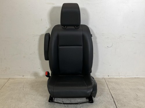 Assise gauche avant - assise,