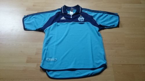 Maillot - , om