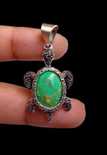 Pendentif tortue plaqué