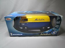 AR669 SOLIDO 1/18 VW COMBI