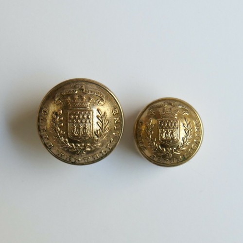 Military buttons republican - military,