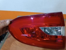 feu arierre gauche coffre peugeot 308 sw 9678098080