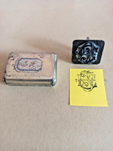 Ancien tampon encre monogramme