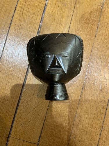 Statuette obsidienne avec - obsidienne,