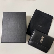 Saint Laurent Portefeuille