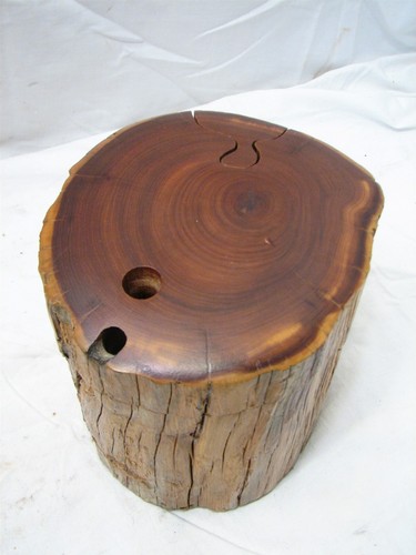 Lovely vintage cedar - cedar, carved