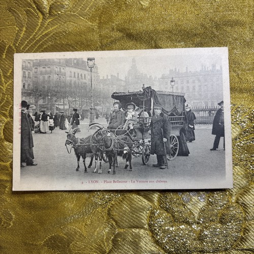 Cpa lyon voiture - 69,