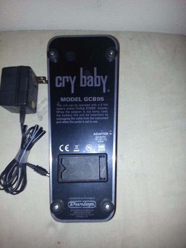 Dunlop cry baby foot pedal - cry,