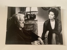 VERDICT - Sophia Loren Jean