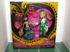 Monster High Howliday  Love
