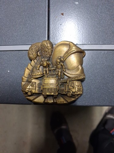 Medaille pompier laiton - en,