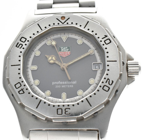 Entretenu montre de - [entretenu], plongée