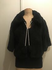 Veste courte fausse fourrure noir Fermeture lien et pompons TM/38
