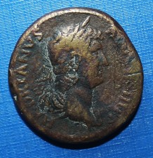 Sesterce Hadrien, ADVENTVI AVG