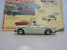 DINKY TOYS  ANCIEN  VOITURE