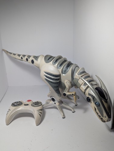 Wowwee roboraptor robotic - rc,