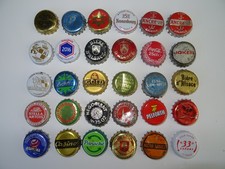 Lot de 30 anciennes capsules de bière - eau - soda - sorties de bistrot