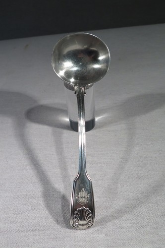 Ancienne jolie cuillere - ancienne,