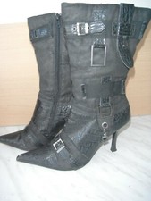 MI BOTTES NOIRE TALON AIGUILLE BOUT POINTU  A BOUCLES T40 marque  JET SET