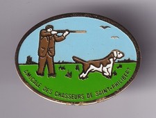 RARE PINS PIN'S .. SPORT CHASSE HUNTING CHIEN DOG SAINT PHILIBERT 56 EM ~GC
