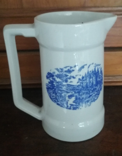 Pichet porcelaine - pichet,
