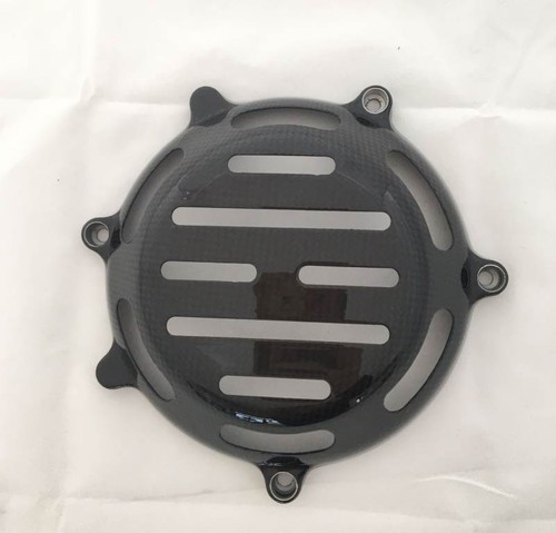 C04 cache embrayage carbone - c04,