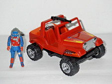 Véhicule + Figurine vintage