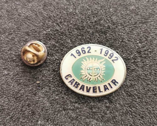 Pin 1962 1992 caravane - -,