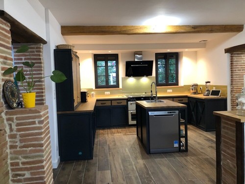 Cuisine sur mesure - sur, bois