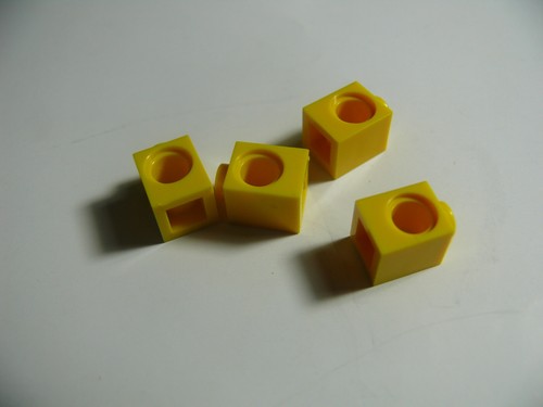 Lego yellow technic - yellow, 1