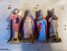 4 santons de crèche ht.9cm, 3