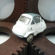 Quiralu Isetta Velam Iso