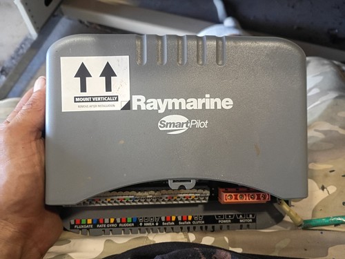 Raymarine smartpilot - raymarine,