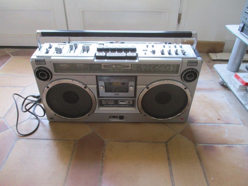 Boombox ghettoblaster sharp - ghettoblaster,