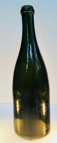 Bouteille vin ancienne - de,