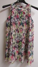 Robe fille  H&M  Taille 6/7