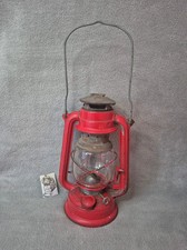 Lanterne / lampe à pétrole / lampe tempête Kwang HWA 235 Shanghai China rouge