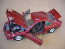 Auto Miniature - MAISTO  BMW 850i - 1/18  Thailand - TB Etat - rouge vin