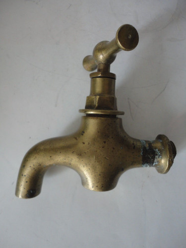 Gros robinet ancien laiton - gros,