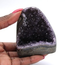 Mini-Géode Améthyste Brésilienne : Collection et Déco 220gr 75mm Brésil