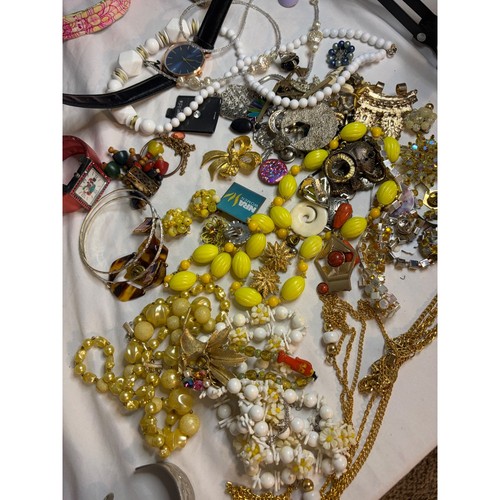 Vintage jewelry lot - vintage,