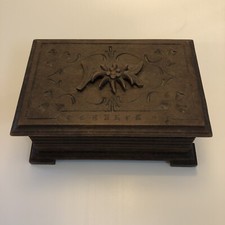 Coffret à bijoux en Bois sculpté de Genève Petit coffre ancien et vintage