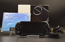 Sony PSP 3000 Piano Noir