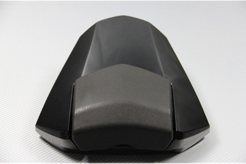 Dosseret capot de selle - de,