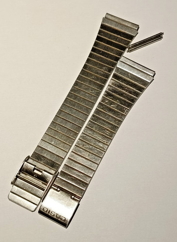 Casio vintage two piece watch