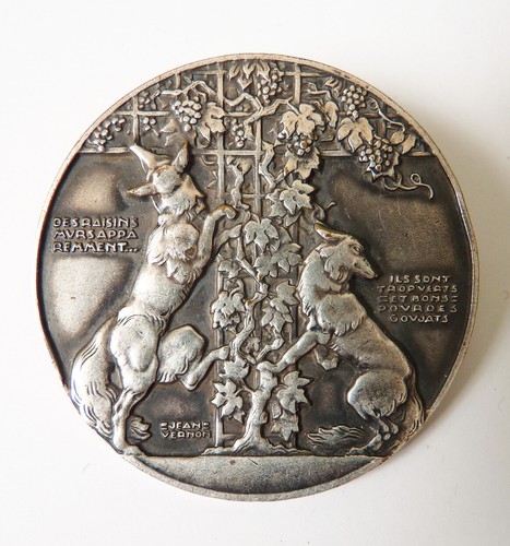 Broche médaillon médaille