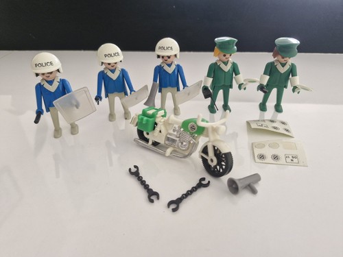 Lot policiers playmobil - 5,