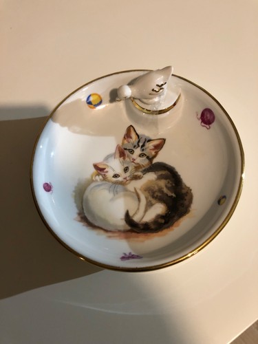 Ancienne assiette bouillie - ancienne, a