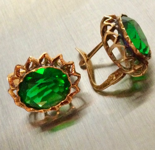 Anciennes boucles oreilles - anciennes,
