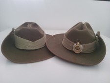 2 hats, chapeaux Australia Army slouch, originaux et vintage, RARE !!!